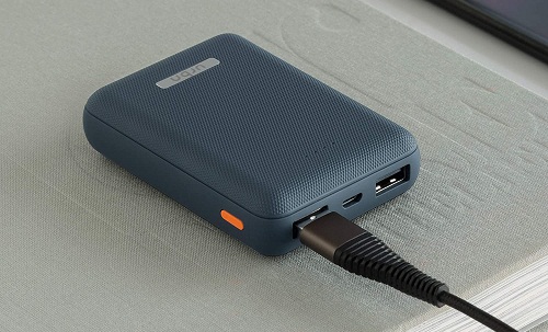 URBN 10000mAh Li-polymer power bank
