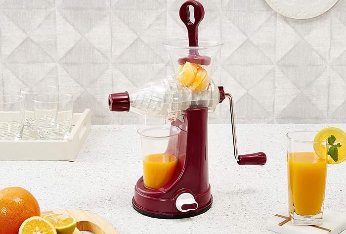 Amazon Brand - Solimo Plastic Handy Fruit Juicer