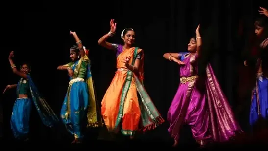 Lavani-Dance