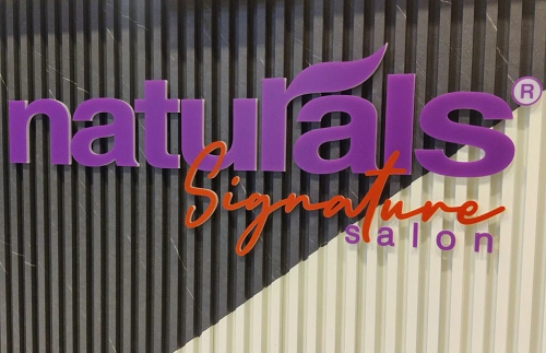Naturals Salon 